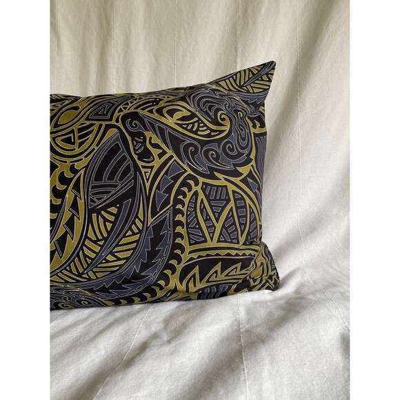 Black, Blue, & Olive Green Polynesian Motif Pillowcase | Handmade | 100% Cotton - Picture 2 of 4